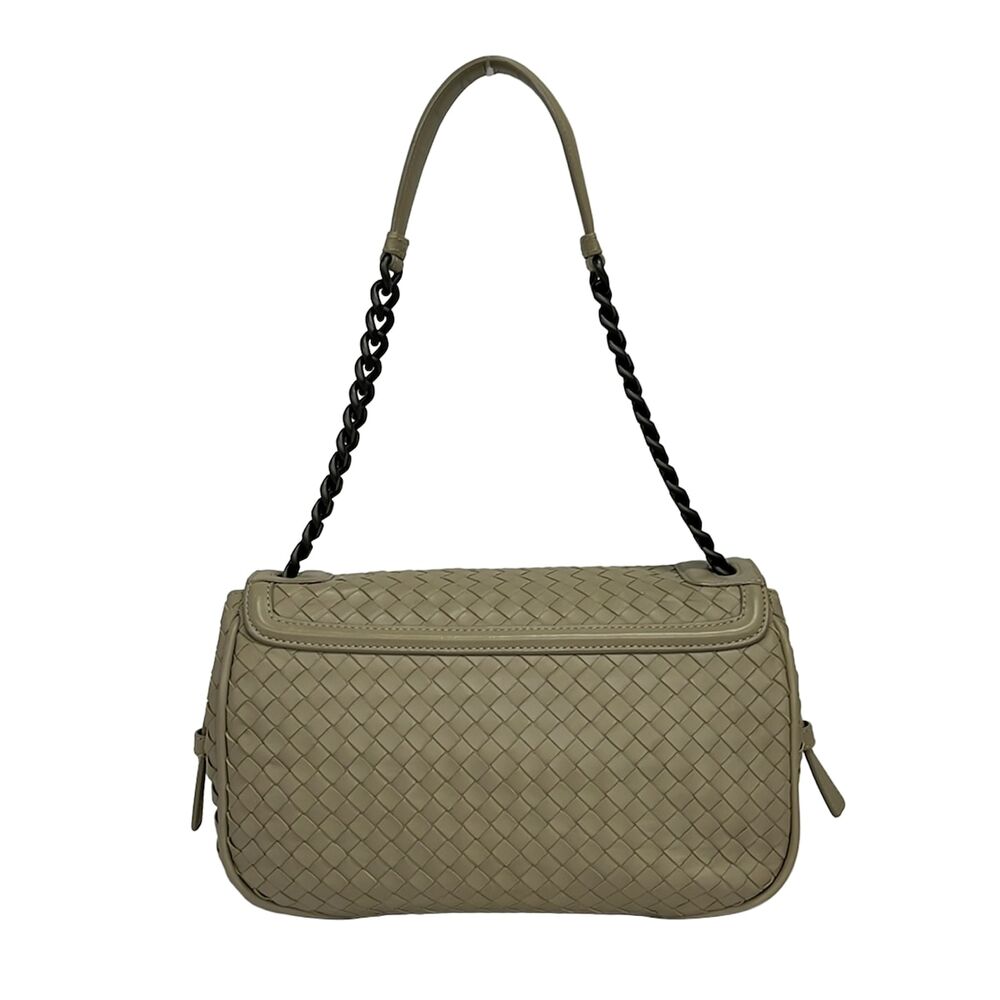 Bottega Veneta Intrecciato Shoulder Bag - Picture 3 of 10